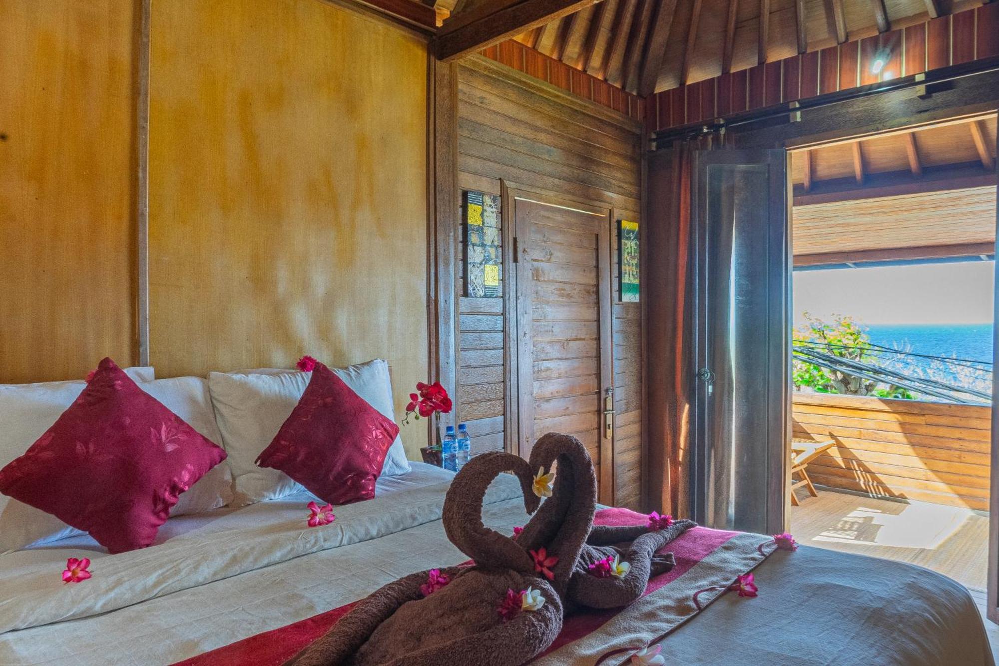 Manta Cottages With Sea View Batununggul Exteriér fotografie